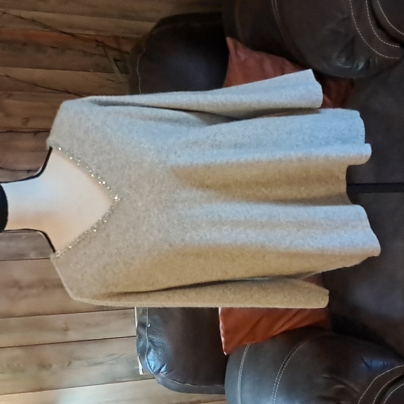 Jomes New York Women 100% Cashmere Soft, Luxurious Sweater in Grey Soft Sequin - Picture 1 of 8